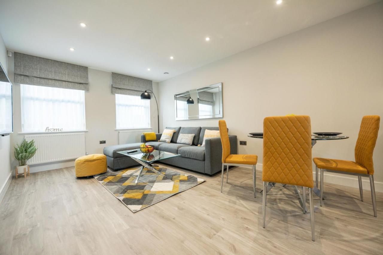 Chester House Ρίντινγκ Εξωτερικό φωτογραφία