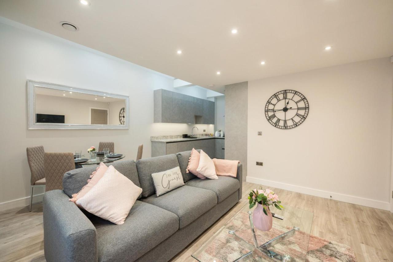 Chester House Ρίντινγκ Εξωτερικό φωτογραφία